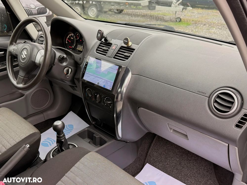 Suzuki SX4 1.6 GS 4WD ESP - 12