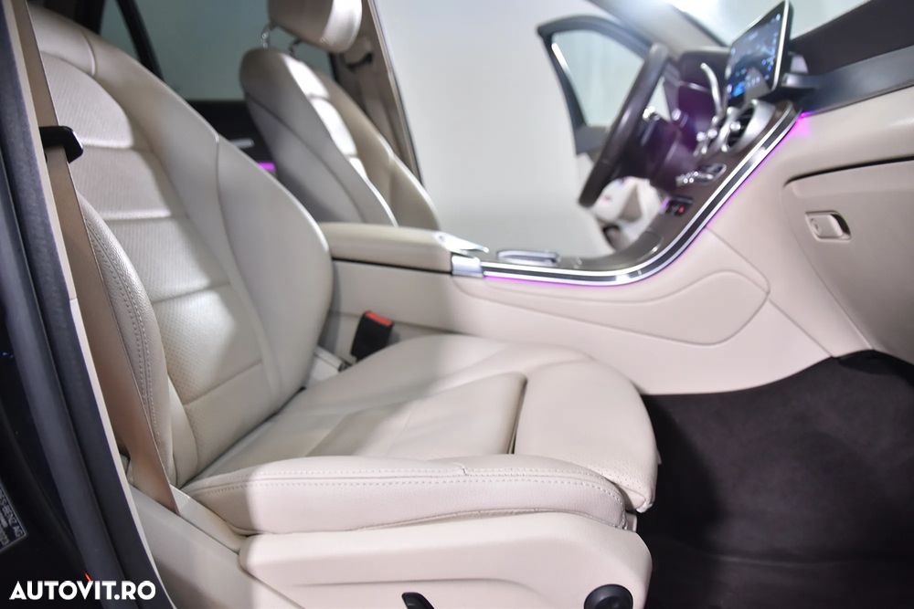 Mercedes-Benz GLC 200 4MATIC MHEV - 11