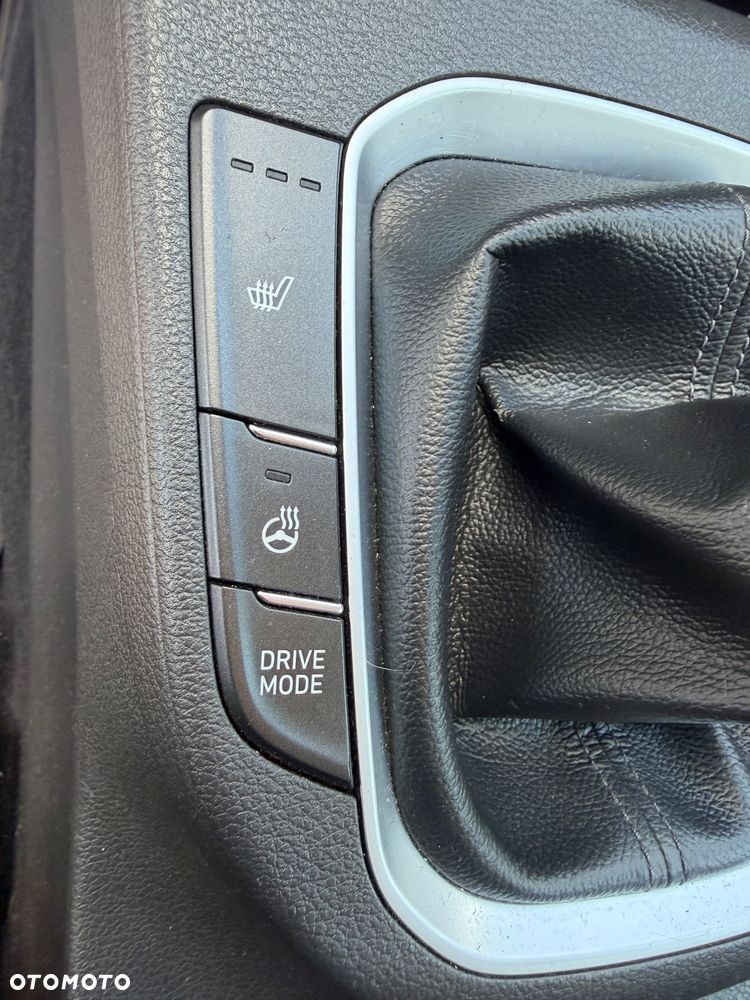 Hyundai i30 1.5 T-GDI 48V Comfort - 30