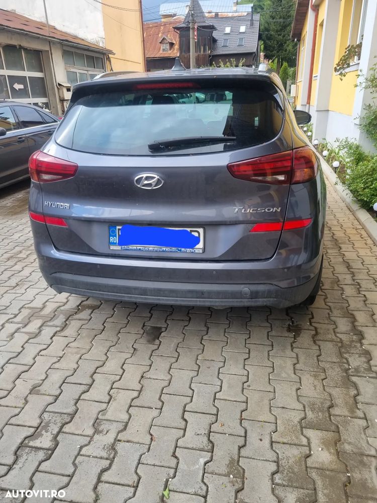 Hyundai Tucson 1.6 GDI 2WD 6MT Style - 2