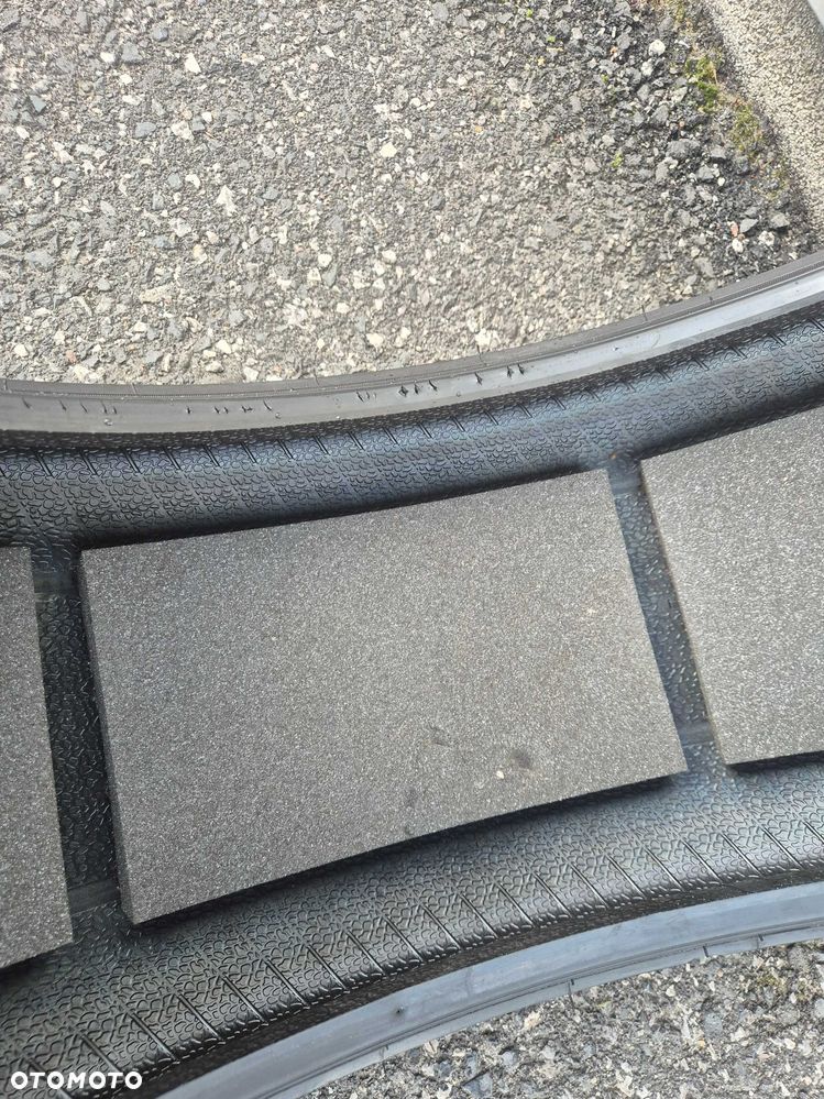 1x OPONA ZIMOWA 255/45/19 Pirelli Sotto Zero 3 104W PNCS TESLA - 3
