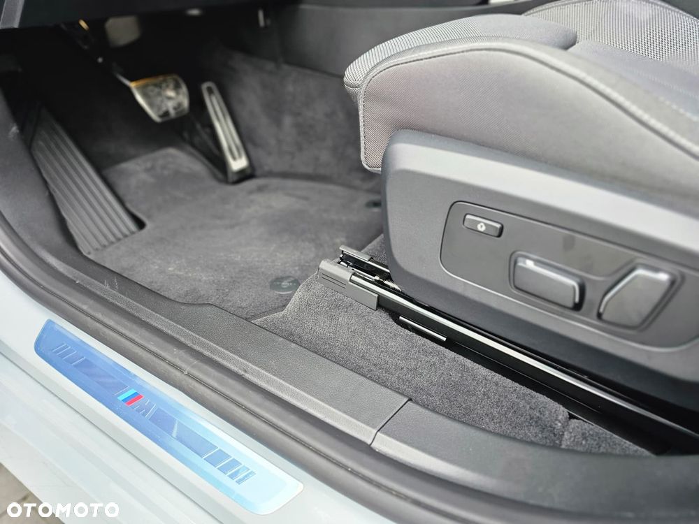 BMW X3 20 xDrive - 26