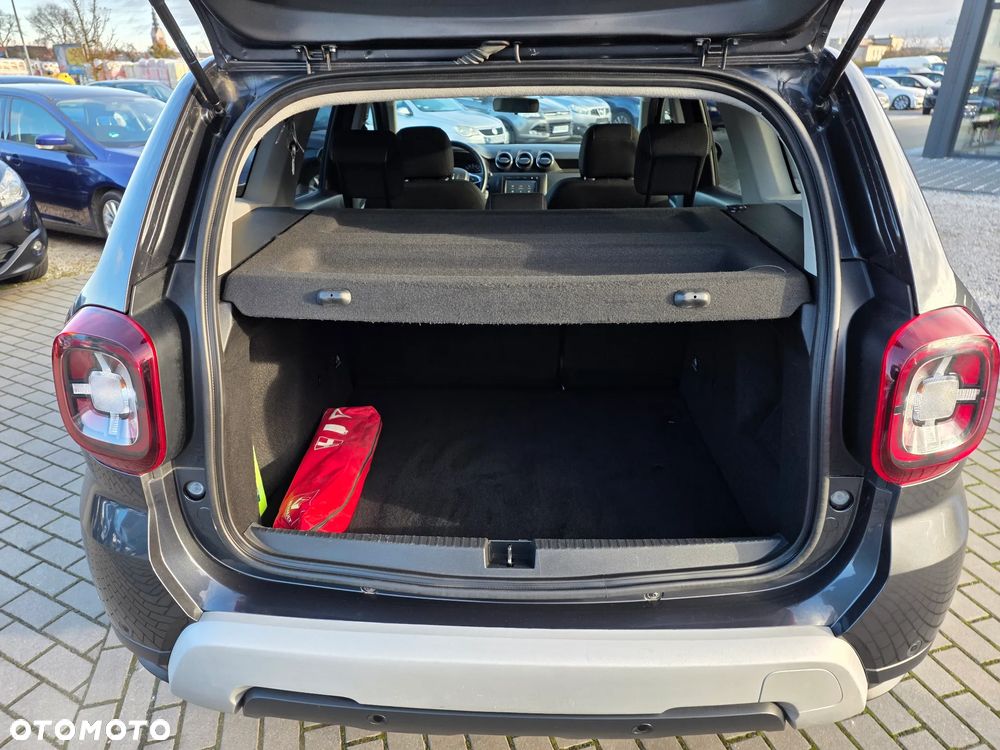 Dacia Duster 1.6 SCe Urban Explorer S&S - 35