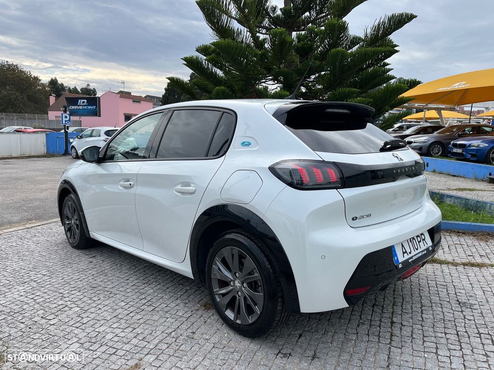 Peugeot e-208 50 kWh Allure Pack - 15