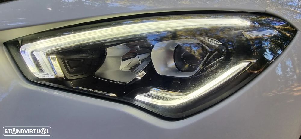 Mercedes-Benz CLA 250 e Shooting Brake AMG Line - 26