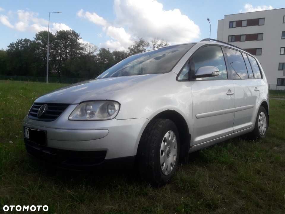 Volkswagen Touran - 2
