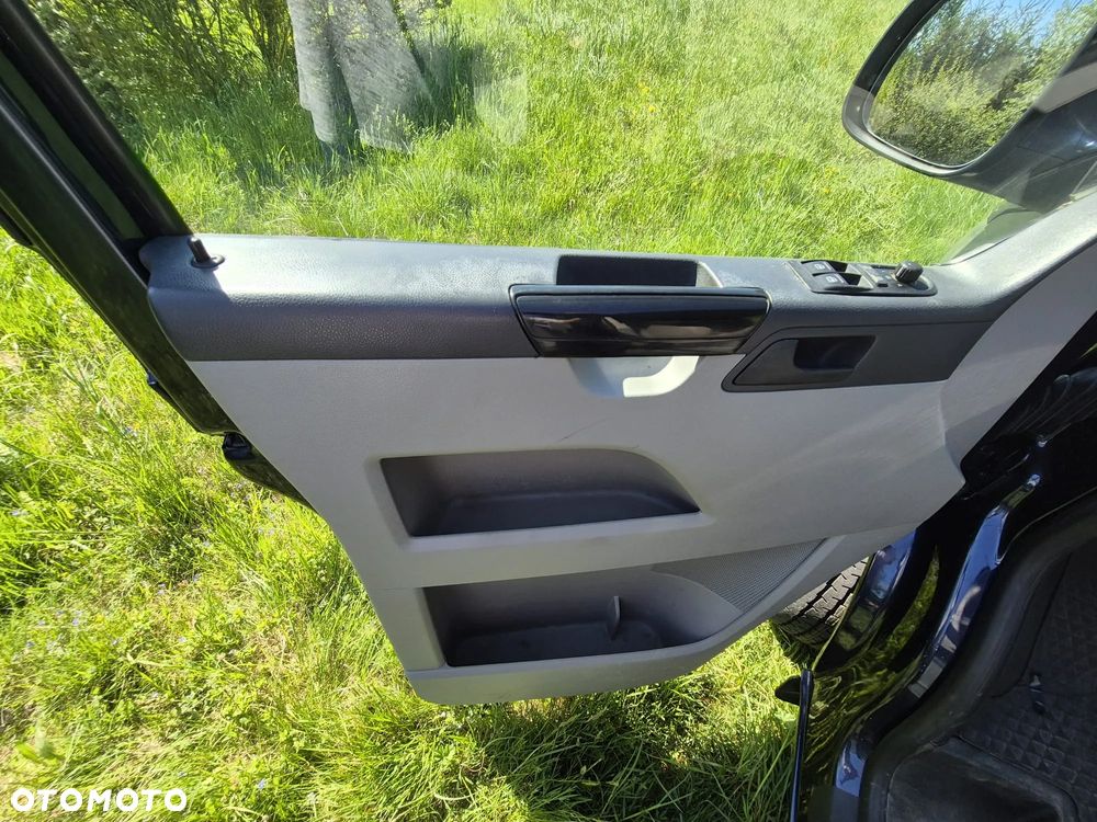 Volkswagen Transporter - 20