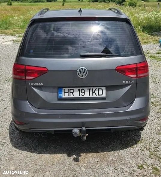 Volkswagen Touran - 2