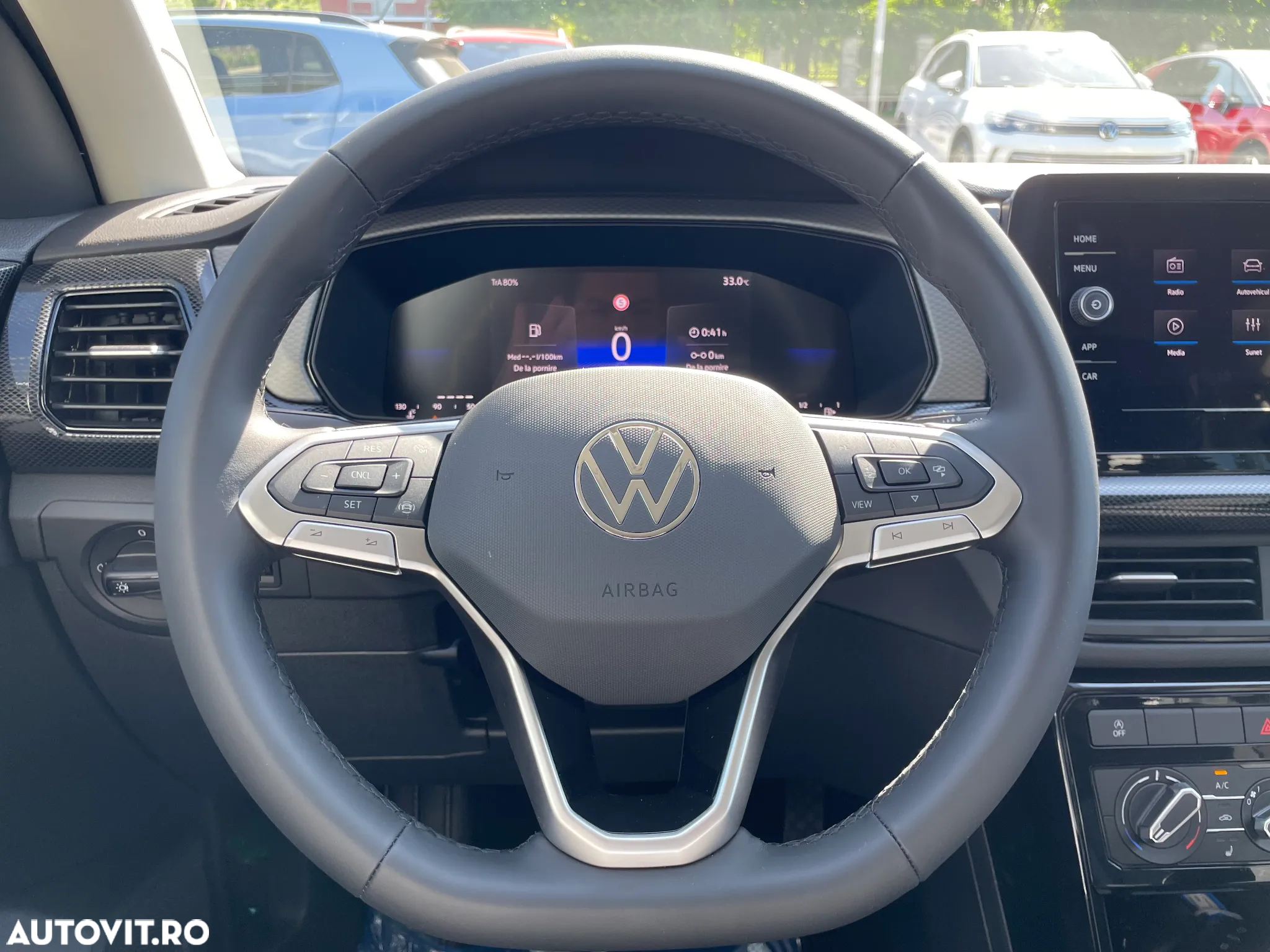 Volkswagen T-Cross 1.5 TSI DSG Life - 15