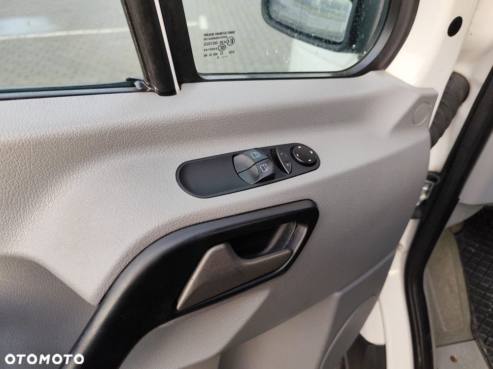 Volkswagen CRAFTER - 16