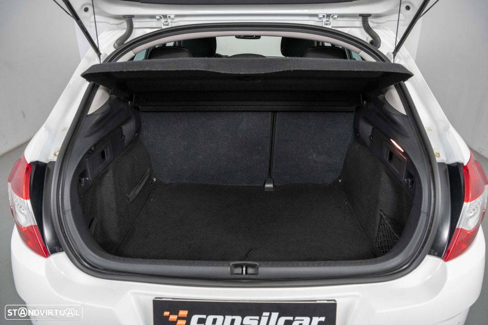 Citroën C4 1.6 HDi Collection - 12