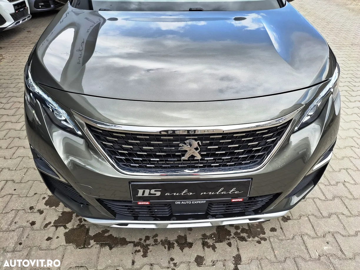 Peugeot 3008 1.2 PureTech S&S EAT8 Allure - 26