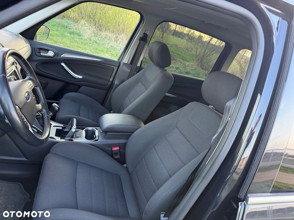 Ford Galaxy 2.0 TDCi Platinium X (Titanium) - 23