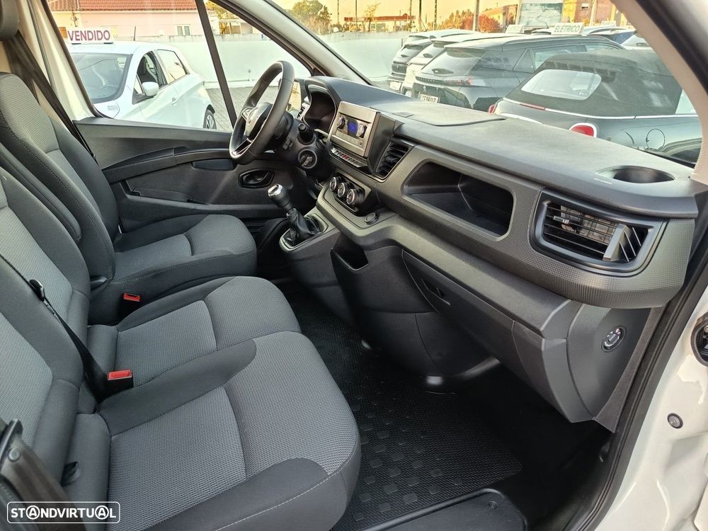 Renault Trafic 2.0 Blue dCi L1 Zen - 12