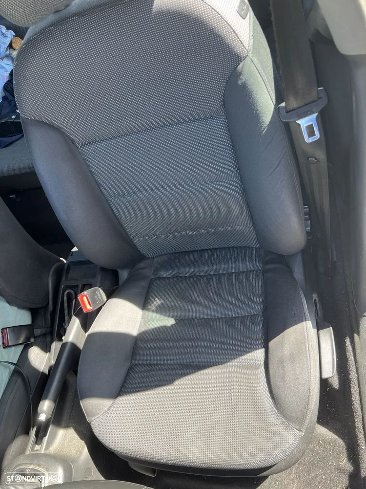 Audi A3 1.9 TDI Sport 17 - 11