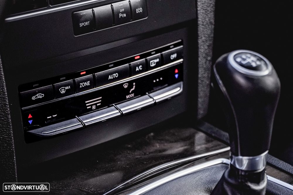 Mercedes-Benz E 250 CDI BlueEfficiency - 21