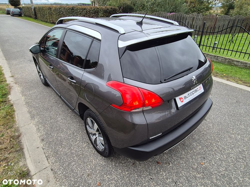 Peugeot 2008 - 14