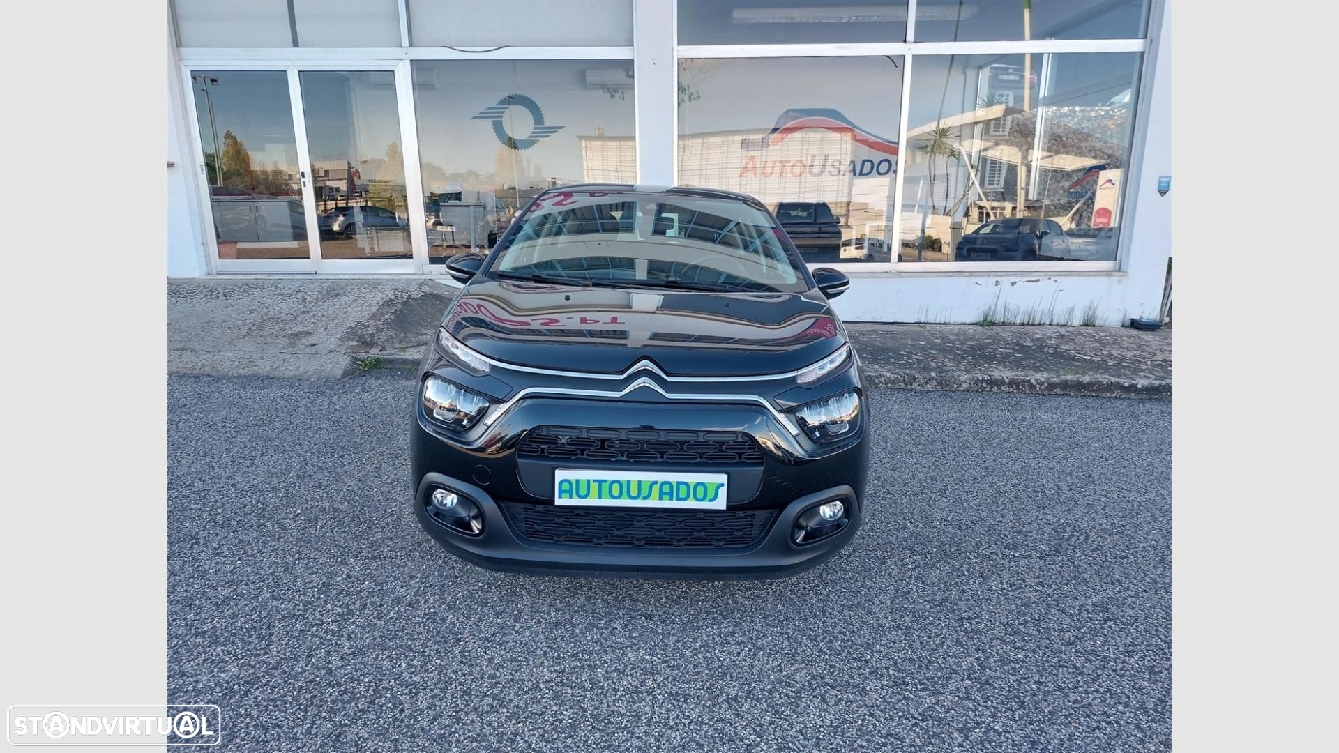 Citroën C3 1.2 PureTech Plus - 2