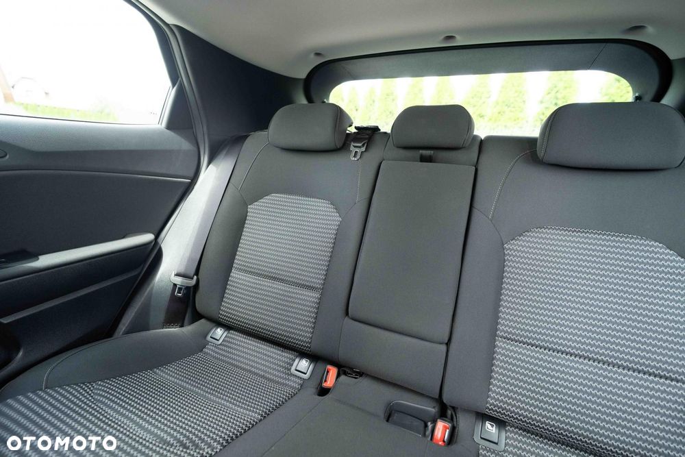 Kia XCeed 1.5 T-GDI M - 30