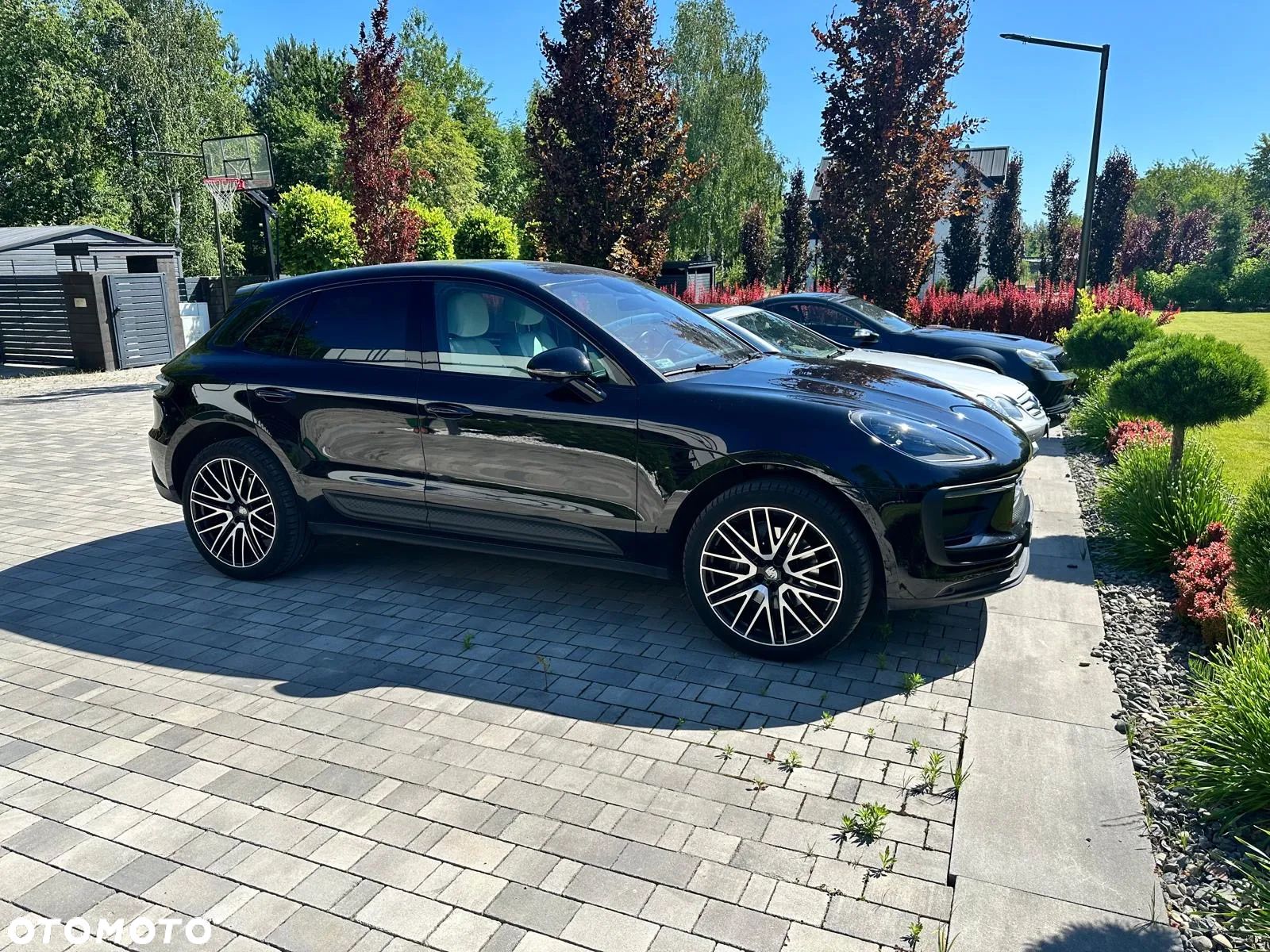 Porsche Macan Standard - 1