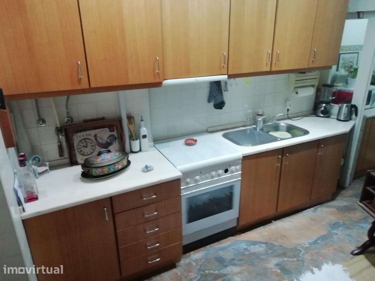 Quarto - localizado em Amadora Lisbon - Grande imagem: 5/19