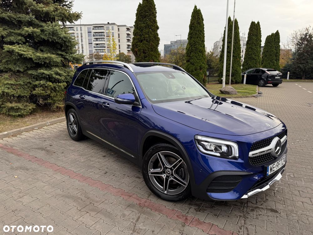 Mercedes-Benz GLB 200 4-Matic AMG Line 8G-DCT - 2