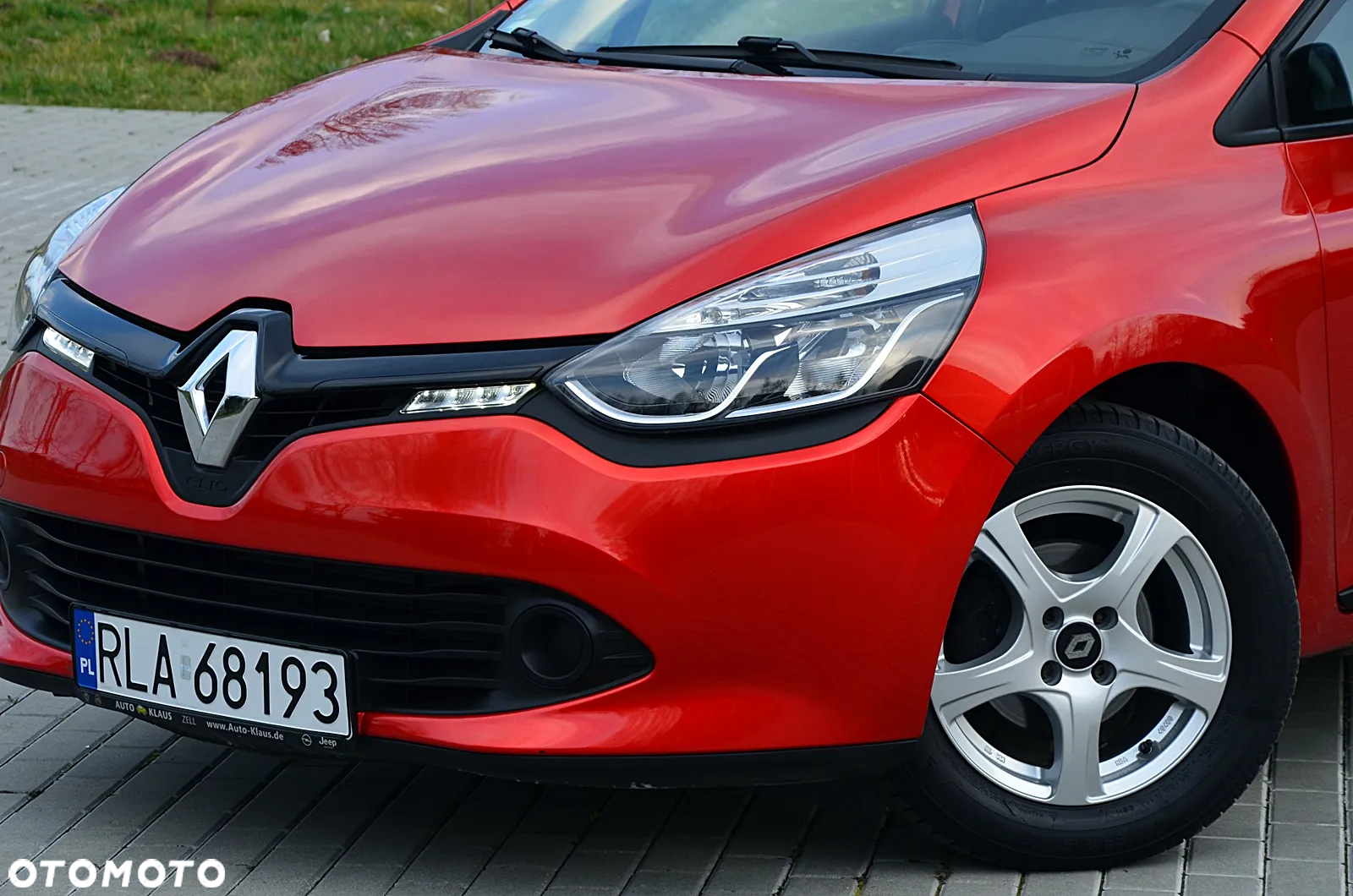 Renault Clio - 33