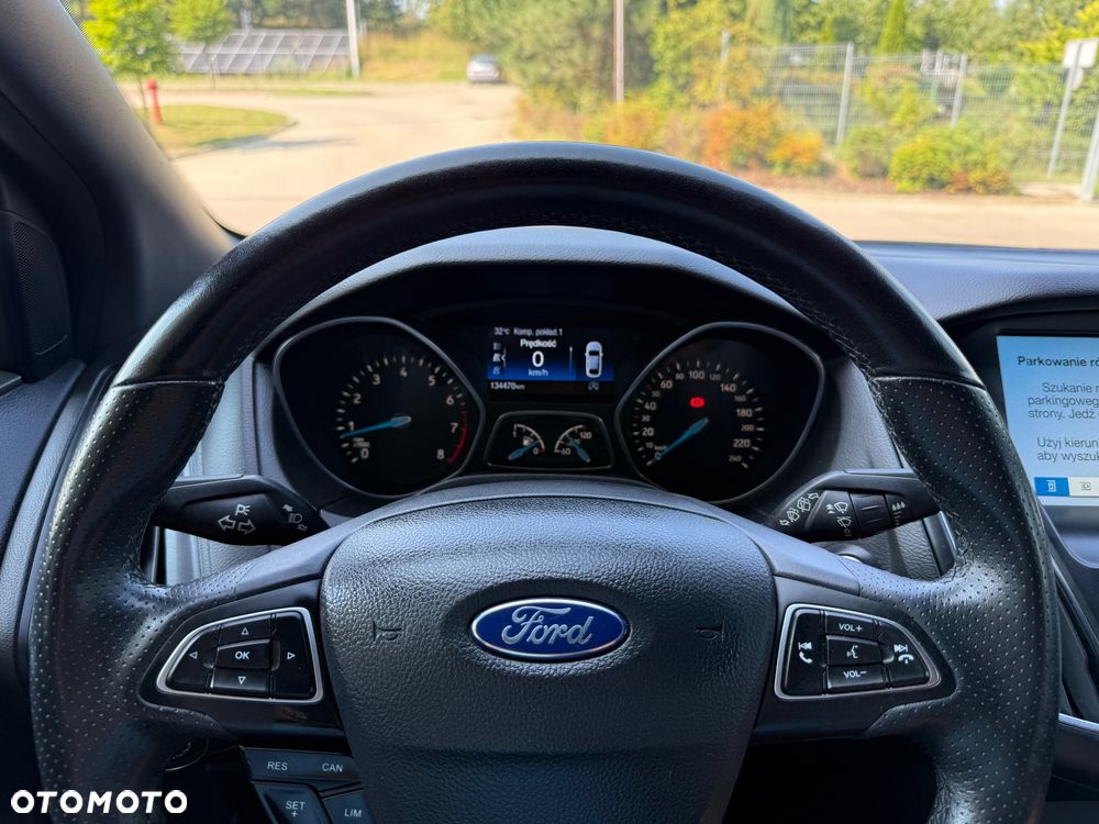 Ford Focus 1.5 EcoBoost STart-Stopp-System ST-LINE - 22