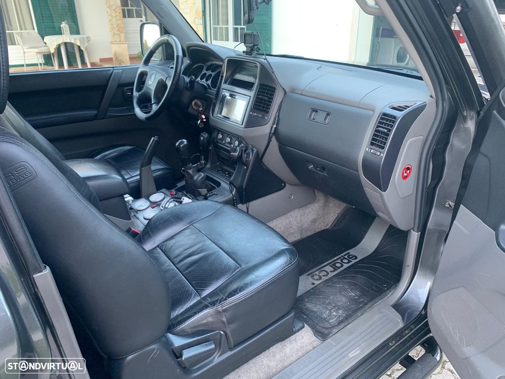 Mitsubishi Pajero 3.2 DI-D GLS - 18