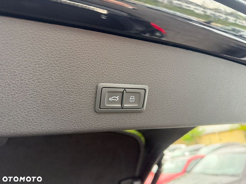 Audi e-tron Sportback - 25