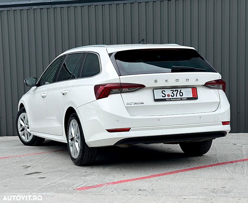 SKODA Octavia 2023 — imagine 11
