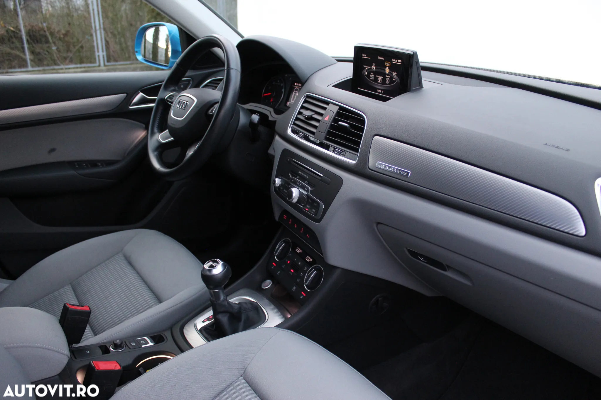 Audi Q3 2.0 TFSI Quattro Stronic Design - 13