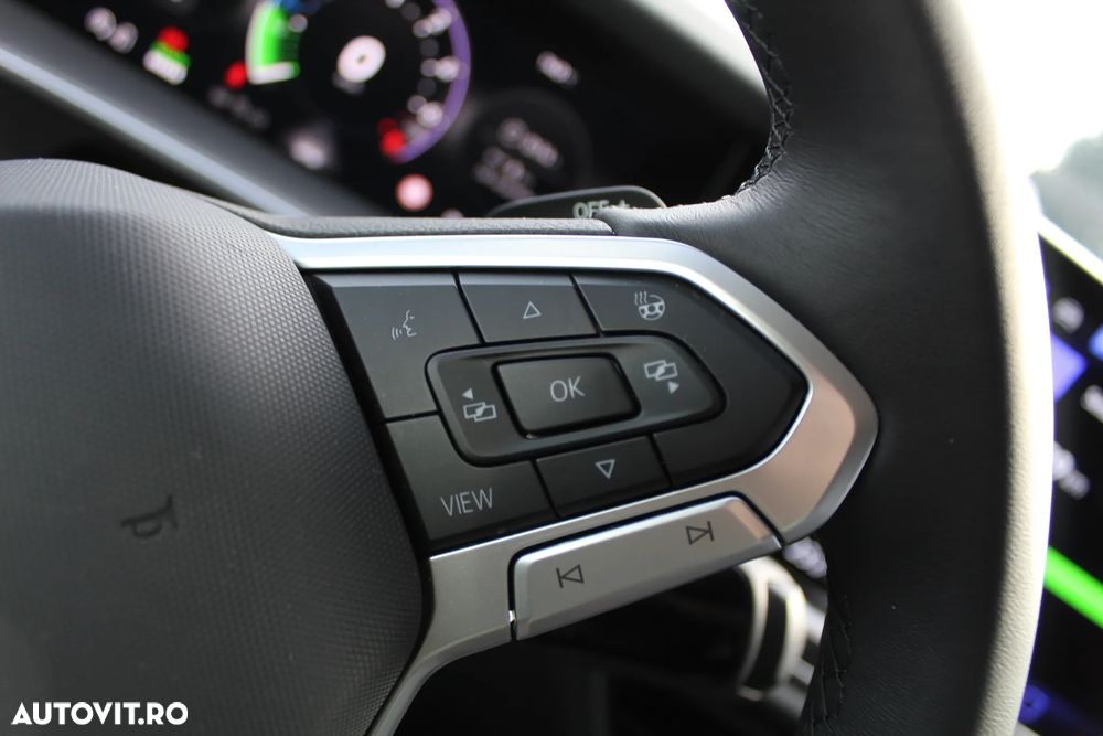 Volkswagen Tayron 1.5 eHybrid OPF DSG Life - 22