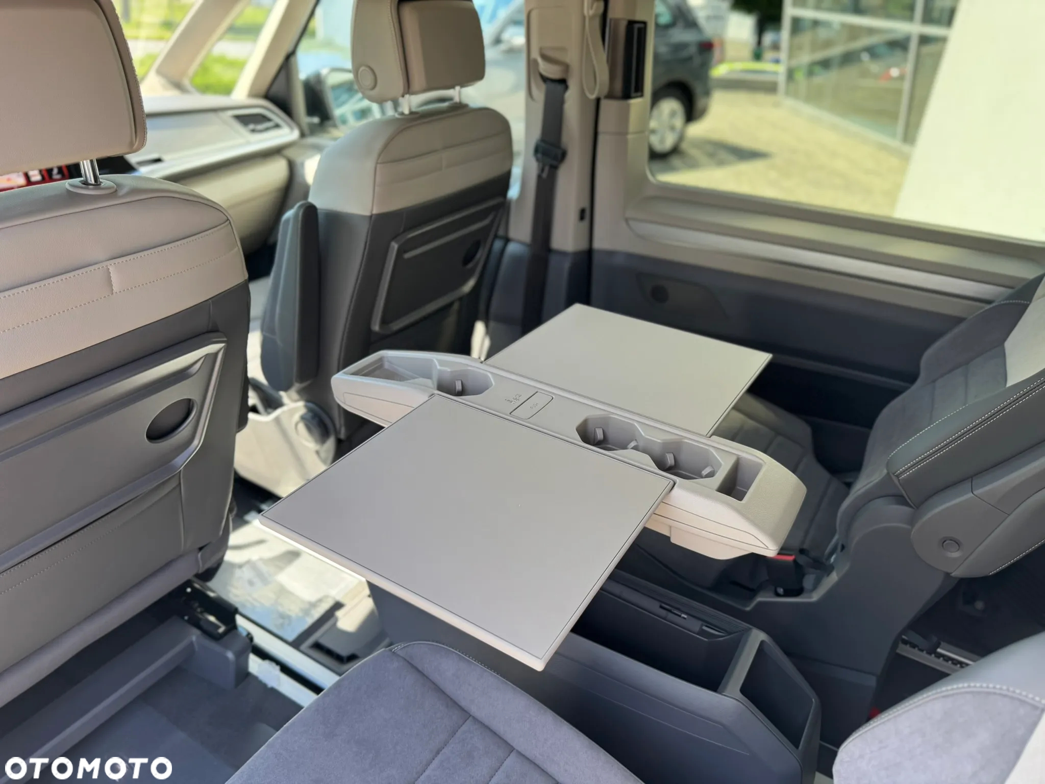 Volkswagen Multivan 2.0 TDI L2 Life DSG - 23