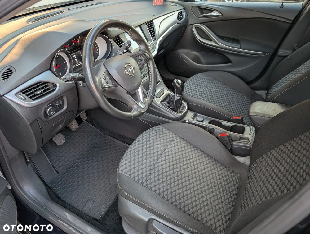 Opel Astra V 1.4 T Dynamic - 17