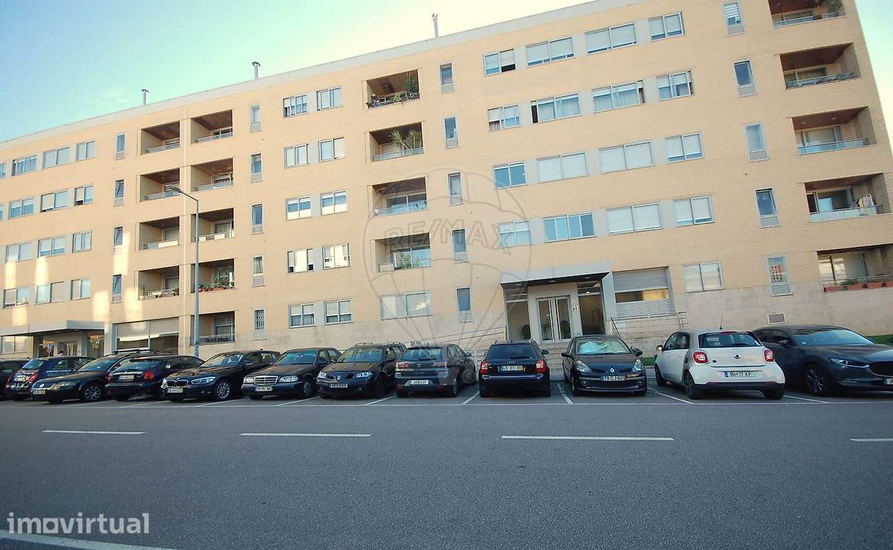 Apartamento T1 para arrendamento - Grande imagem: 2/27