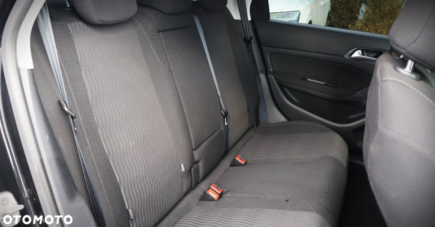 Peugeot 308 - 14