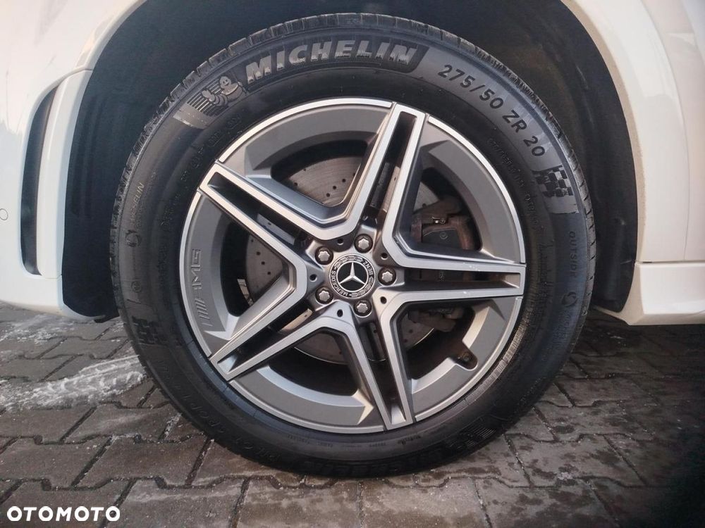 Mercedes-Benz GLE - 24