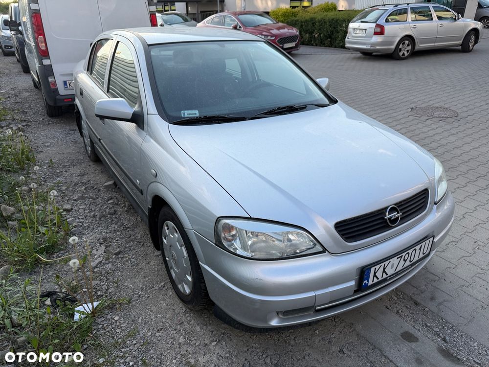 Opel Astra - 1
