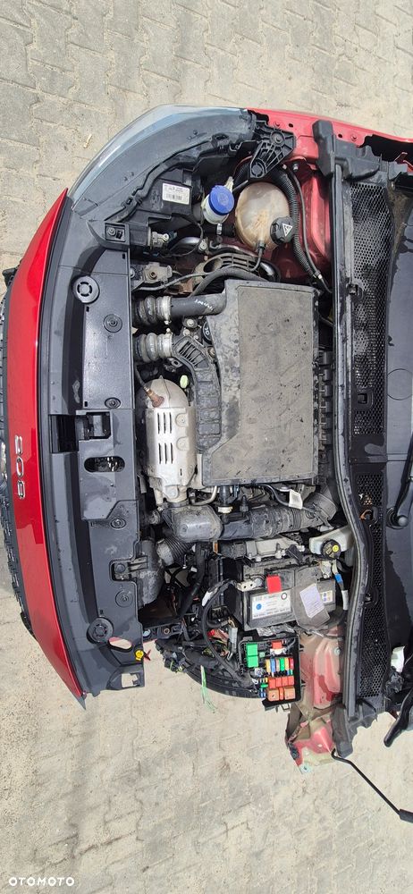 Peugeot 208 - 22
