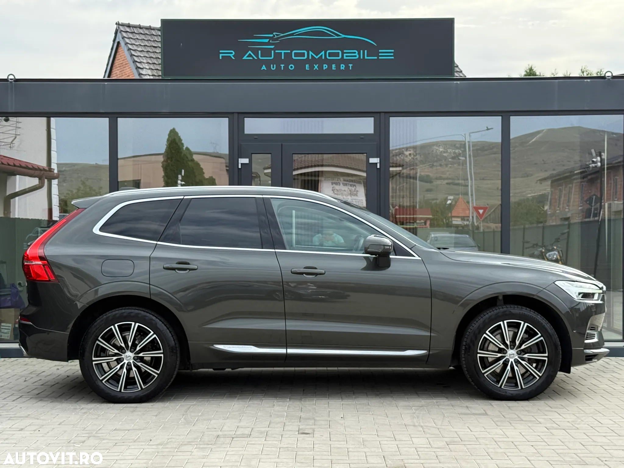 Volvo XC 60 T8 Twin Engine AWD Inscription - 2