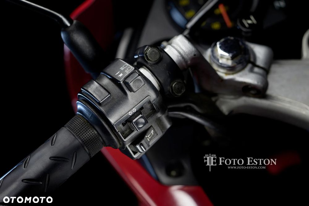 Honda CBR - 6