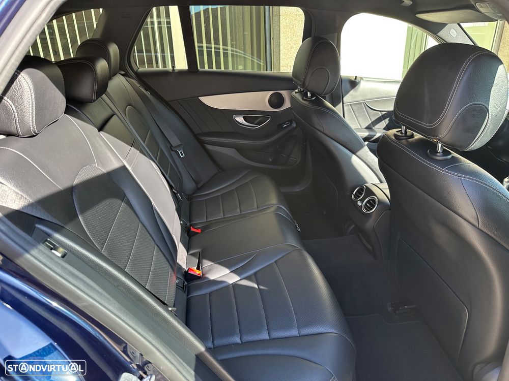 Mercedes-Benz C 200 d AMG Line - 27