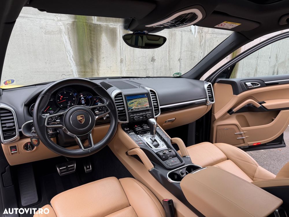 Porsche Cayenne Diesel Platinum Edition - 5