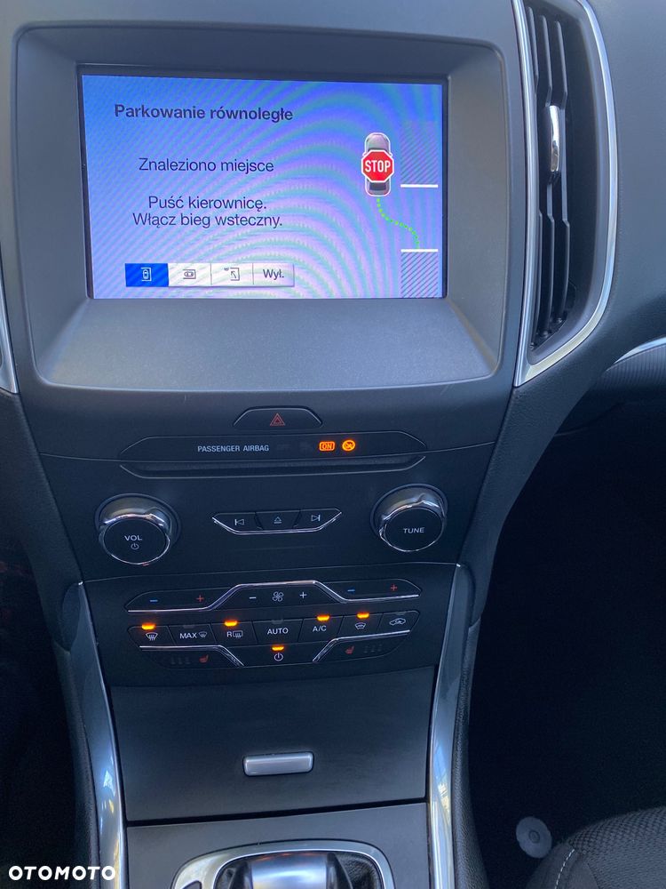 Ford S-Max 2.0 TDCi Titanium PowerShift - 26