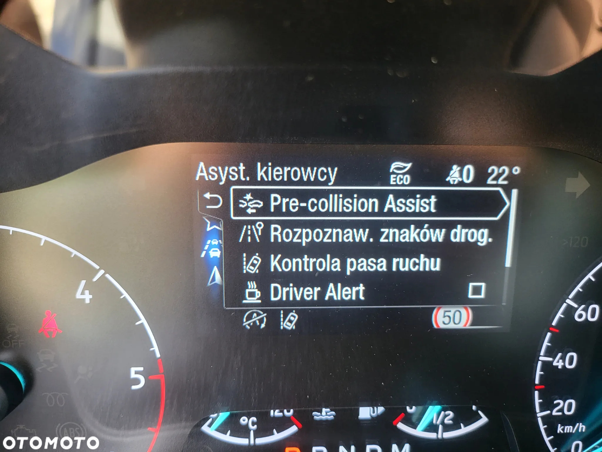 Ford Tourneo Connect Grand - 36