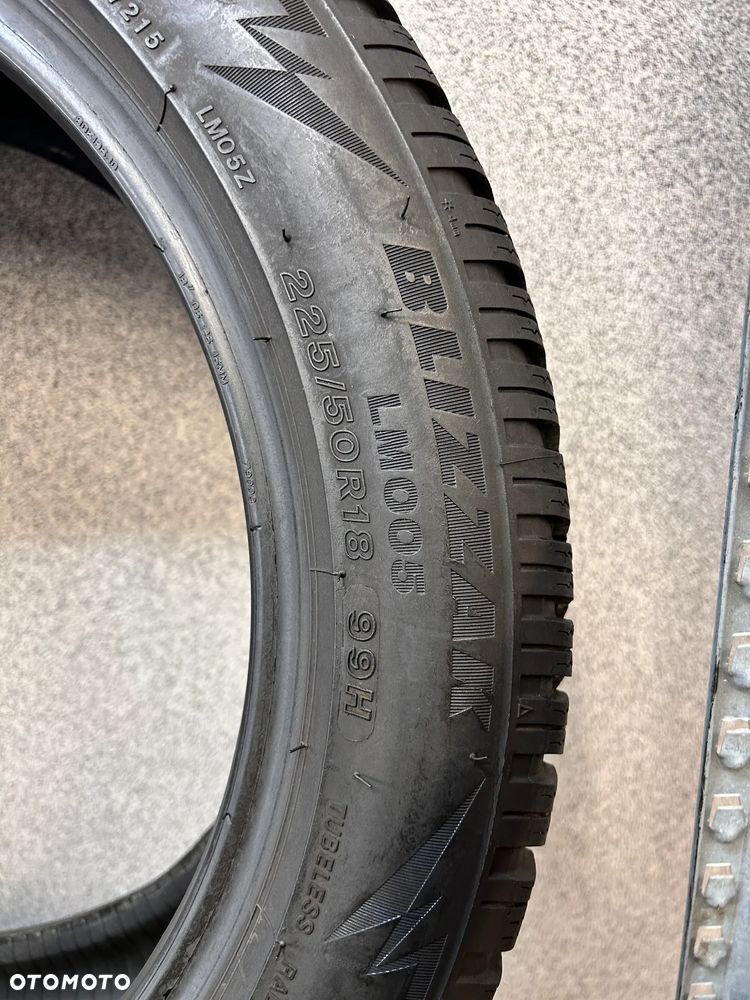 2 opony zimowe Bridgestone 225/50/18 99H Blizzak LM005, M+S - 11