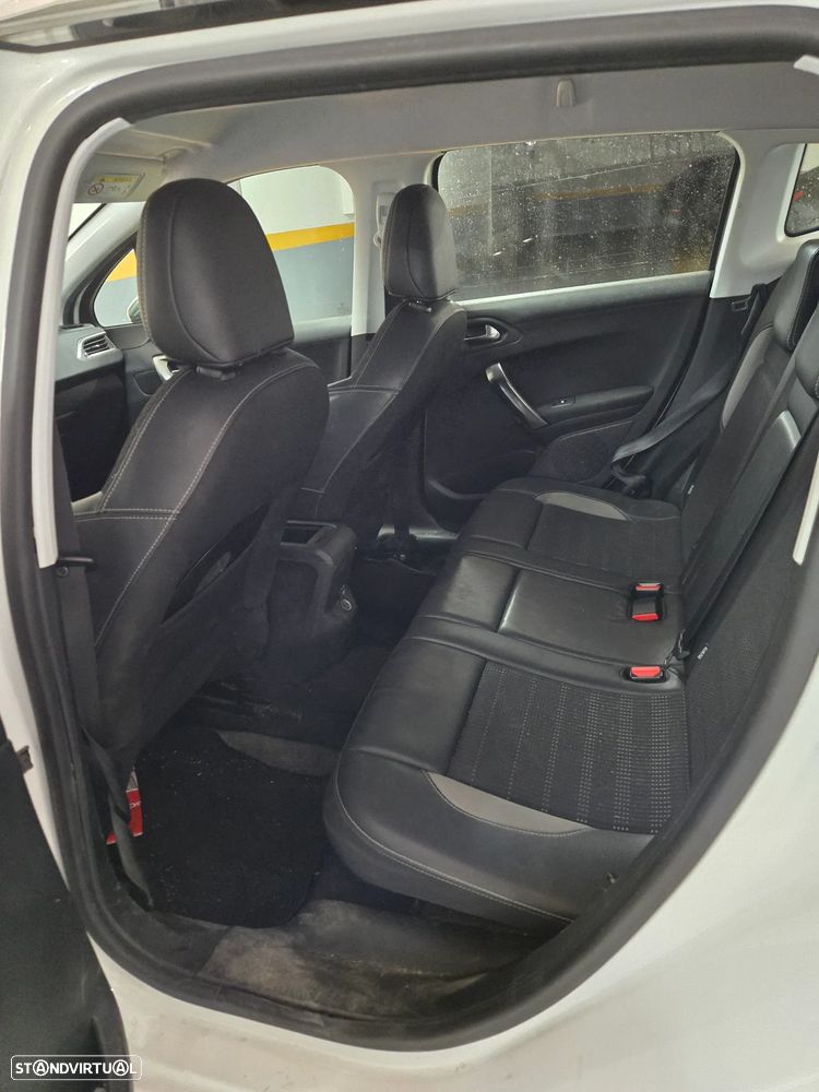 Peugeot 2008 PureTech 110 Stop&Start Allure - 8