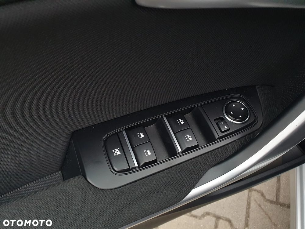 Kia Ceed 1.5 T-GDI M - 29