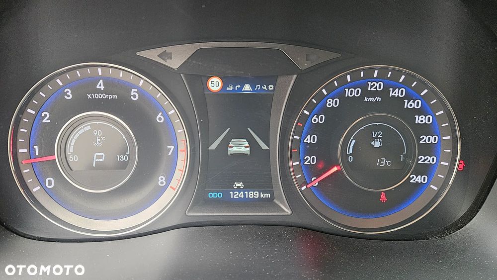 Hyundai i40 Kombi 2.0 Automatik Premium - 21